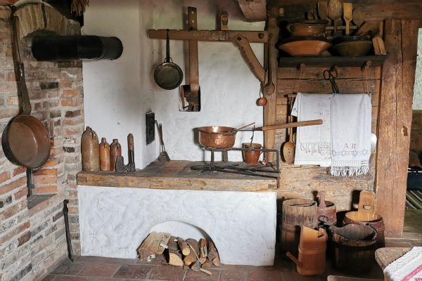 Alte Feuerstelle in Laufener Bauernhaus